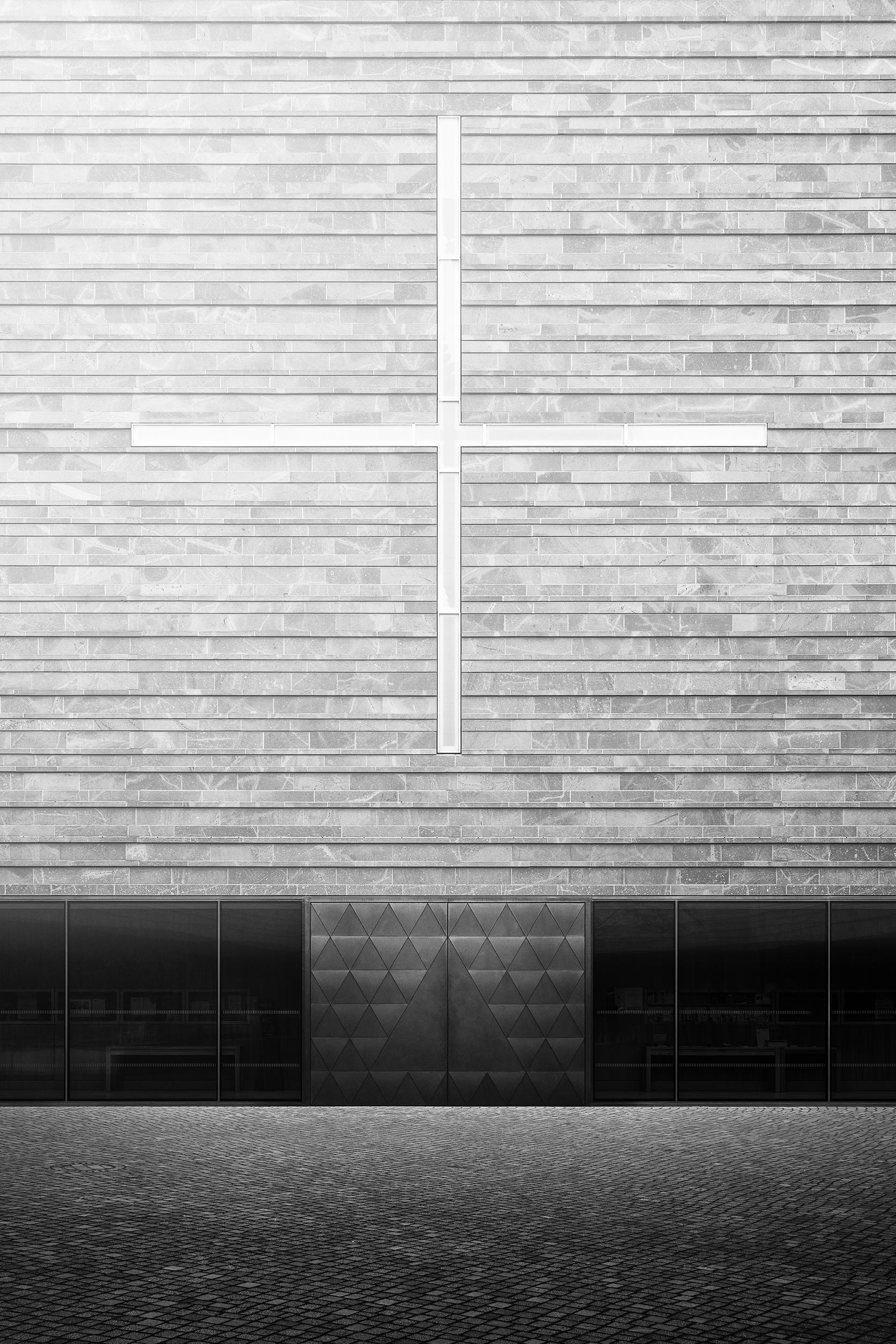 St. Trinitatis Church, Leipzig, Architecture Photography, Black & White