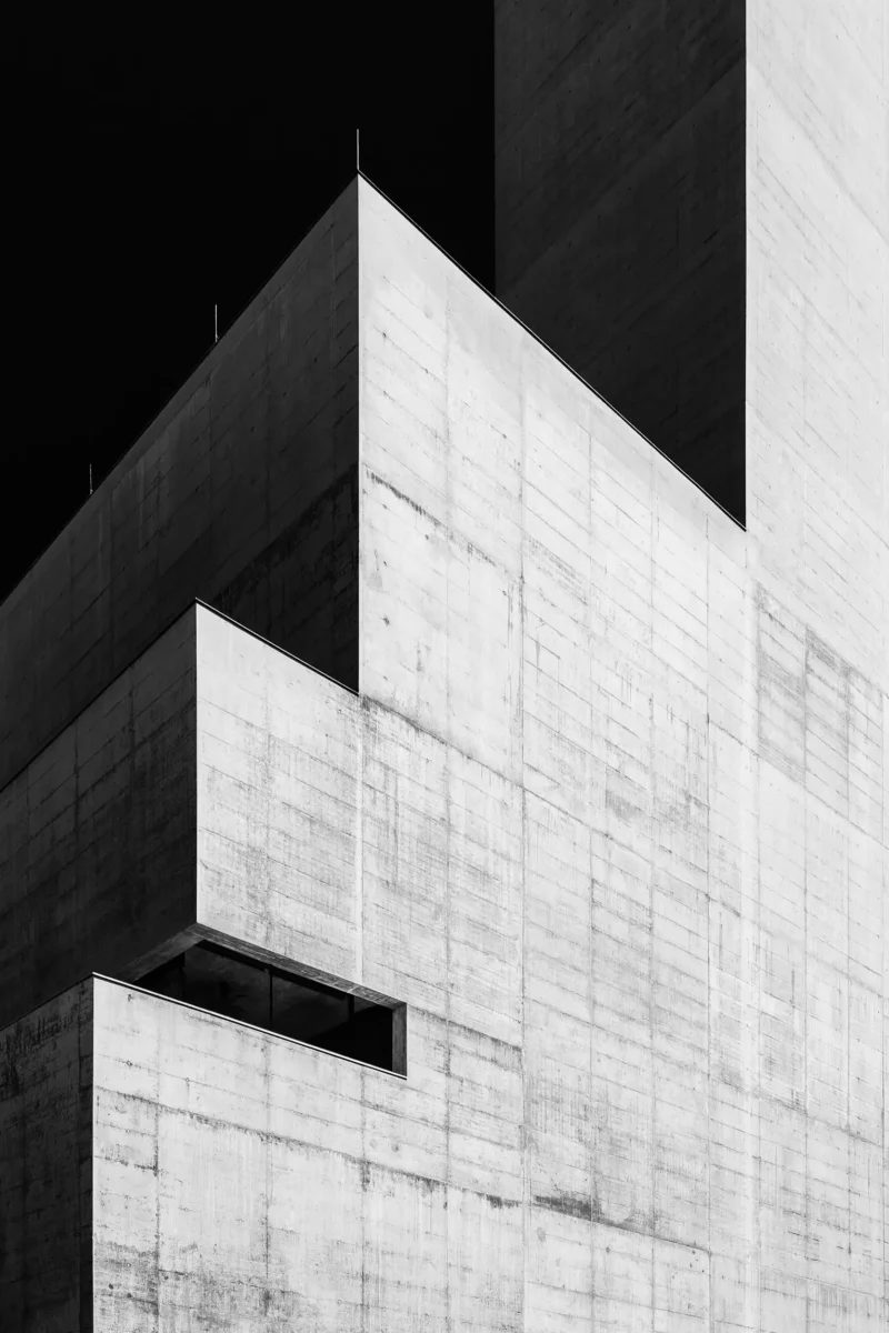 Heizkraftwerk Mitte, Salzburg, Black & White Minimal Architecture Photography, 2020